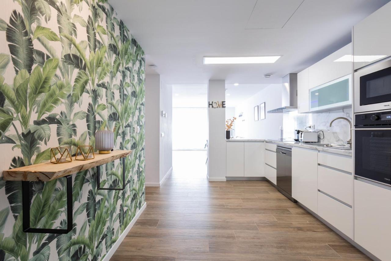 Fabuloso Apartamento Nuevo Con Parking Y Piscina Malaga Luaran gambar