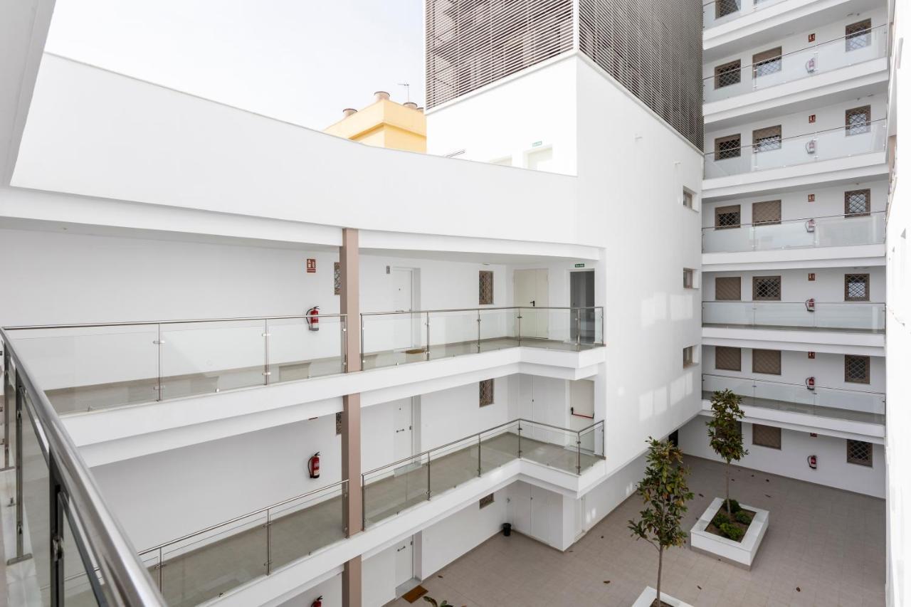 Fabuloso Apartamento Nuevo Con Parking Y Piscina Malaga Luaran gambar